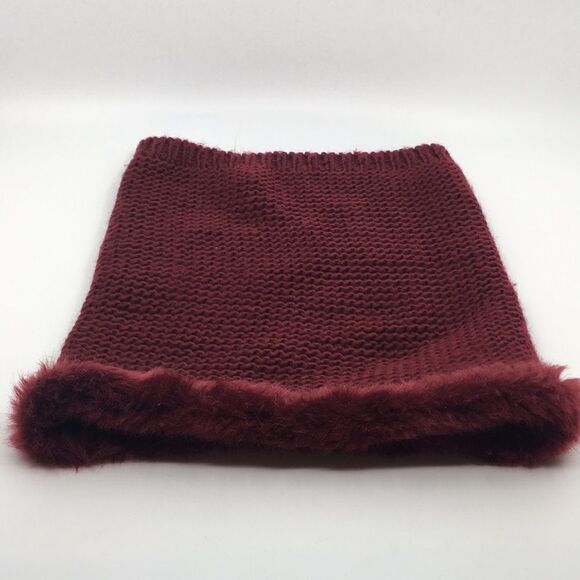 Zara faux Fur Trimmed Burgundy Knit Neck Snood Loop Scarf - Picture 2 of 5